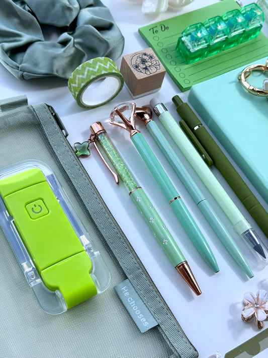 💚MATCHA🍃🍵 Bookish Bundle
