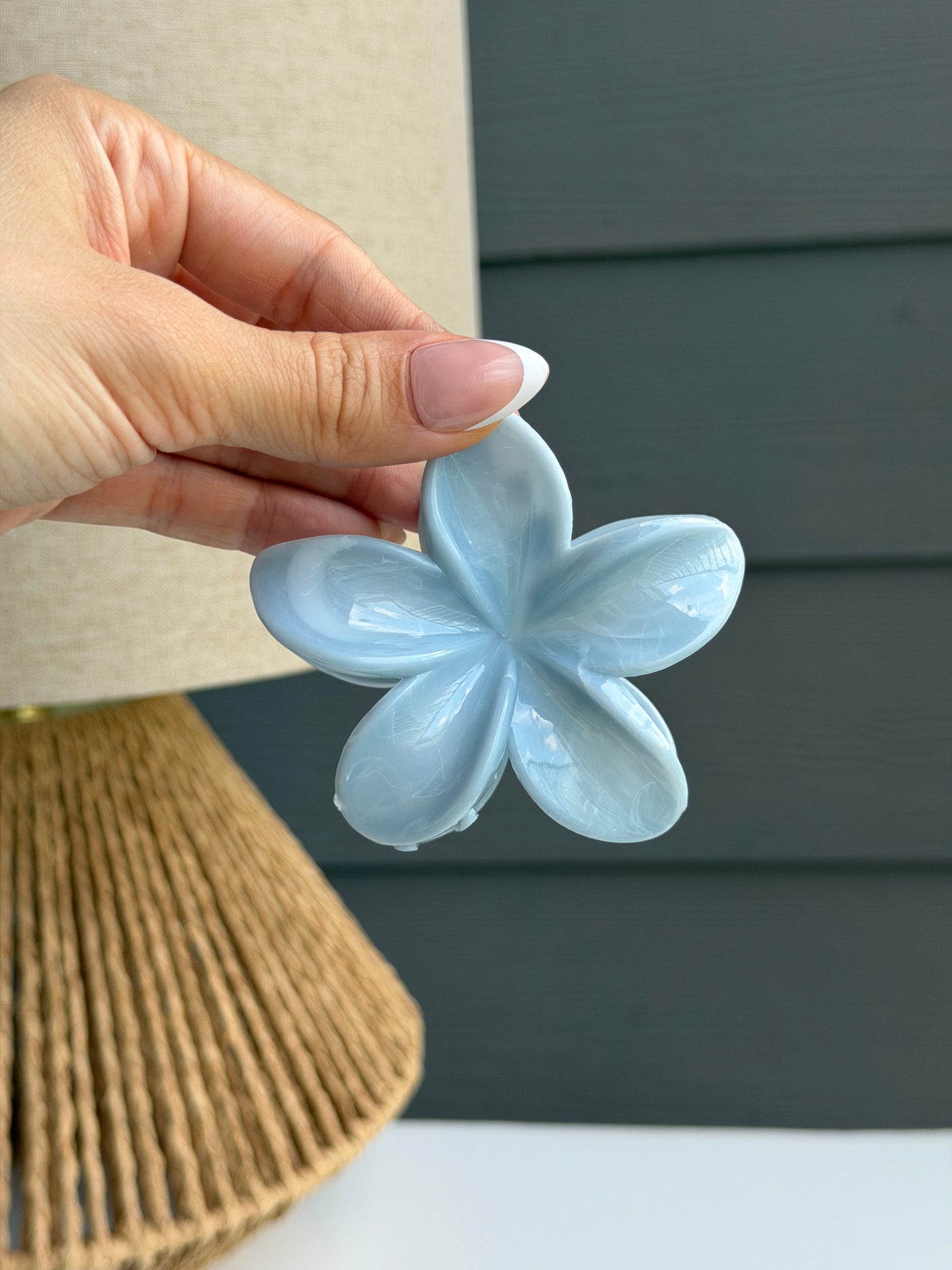 Big Flower Hair Claw