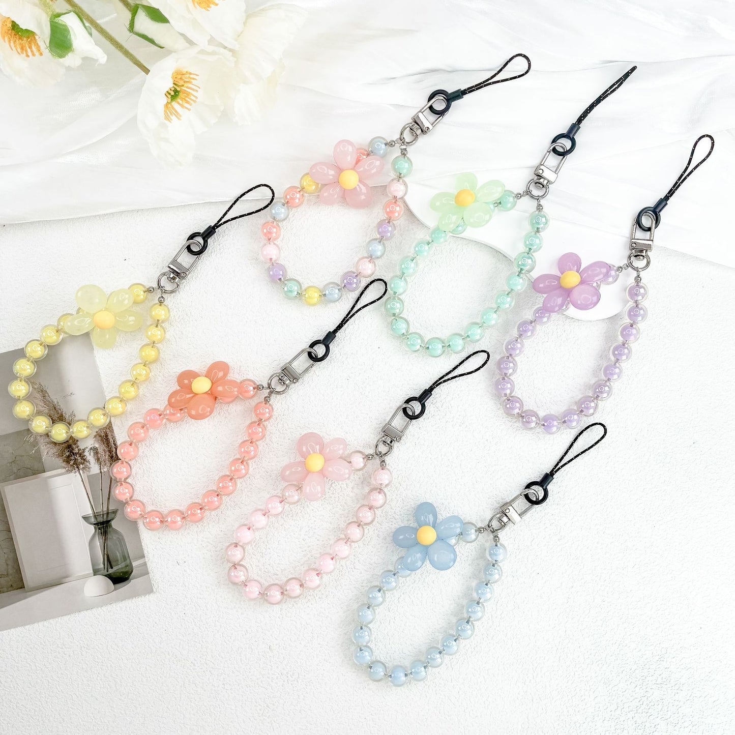 Colorful Daisy Keychain